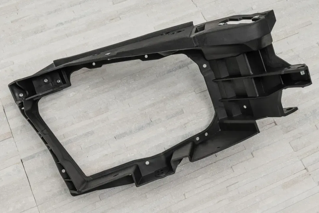 HEAD LIGHT BRACKET R - Rep.no A2226200002 C